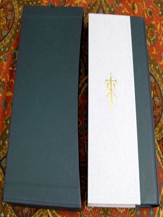 The Hobbit, Harper Collins 2004 UK De Luxe Edition 1st Impression in Publishers Slipcase